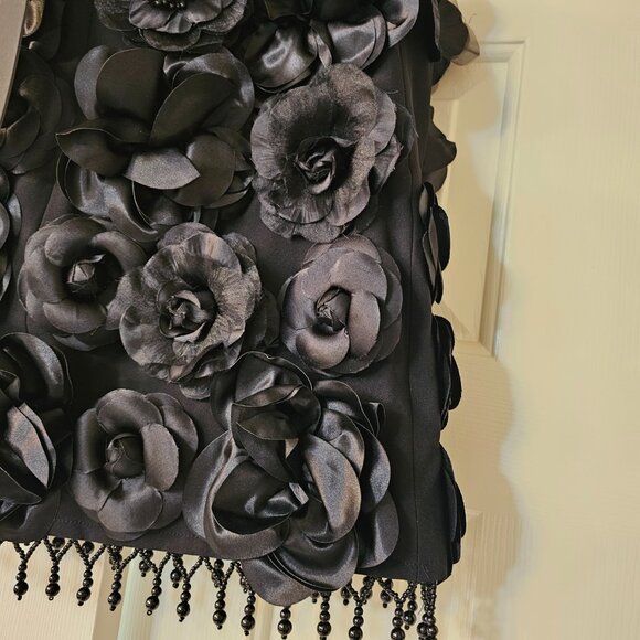 Flower & Beaded Mini Skirt - Picture 7 of 8